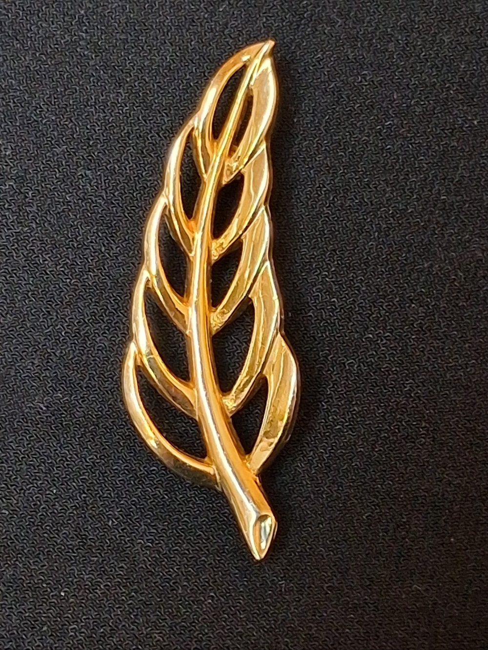 Vintage Mid-Century Open Leaf Brooch